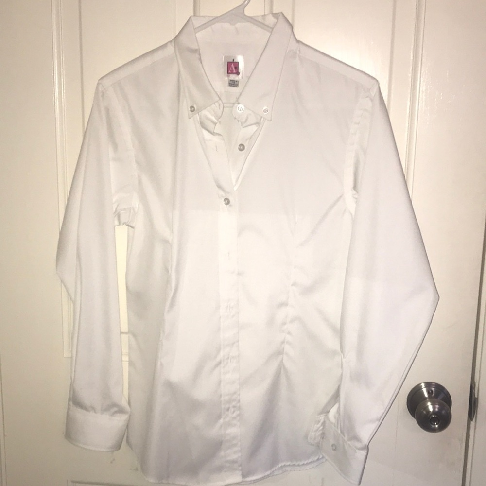 Ladies’ Button Up Long Sleeve Blouse